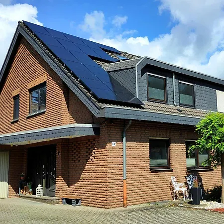 Auszeit Im Gruenen - Ferienwohnung In Huenxe Exterior photo